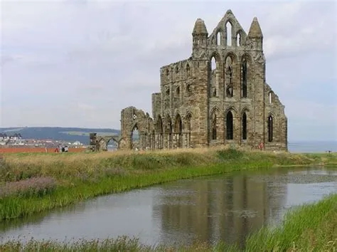 Whitby Abbey: Mercian Conquest and Emergence of Lindisfarne as Northumbrian Religious Hub